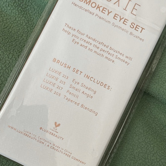 LUXIE SMOKEY EYE BRUSH SET - Picture 4 of 5